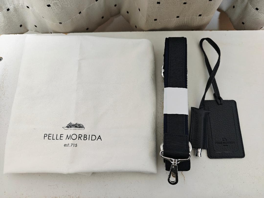 未使用品 ペッレモルビダ 2室タイプ CA202 ブリーフバッグ