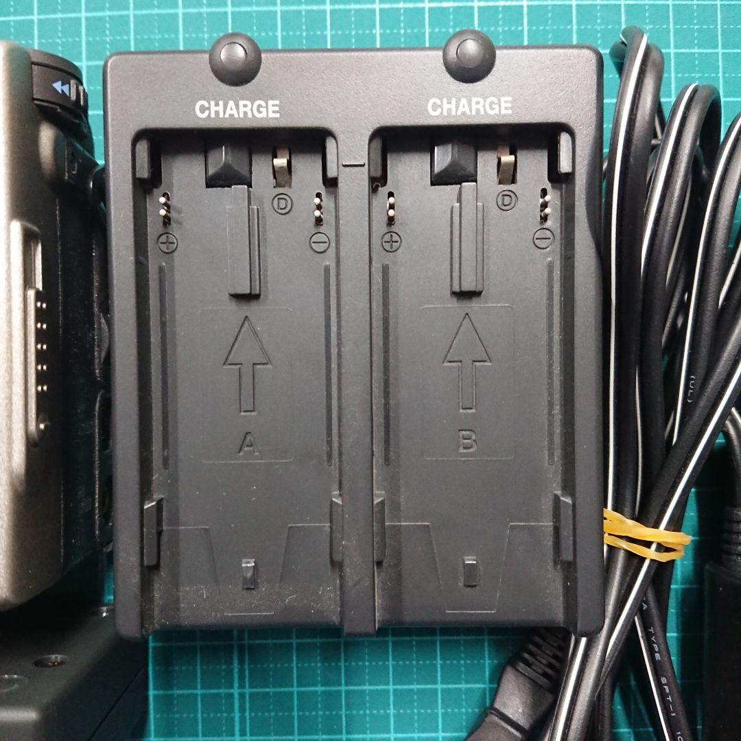 Canon ビデオカメラ CV11 中古品