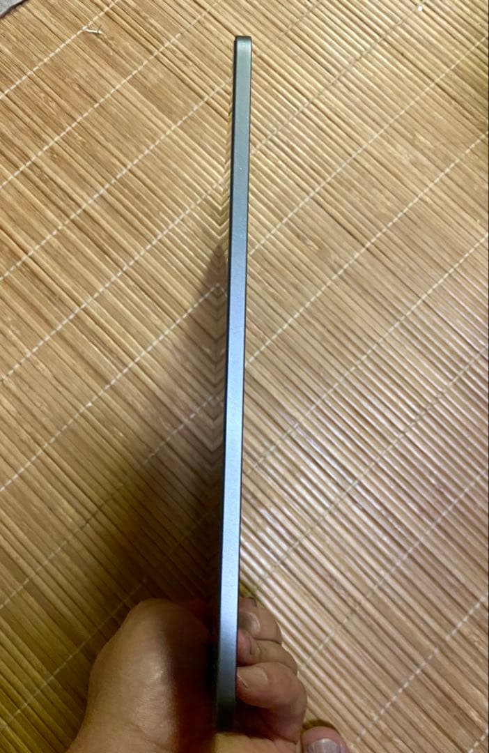 Apple iPad Air (第5世代)256GB グレーバッテリー99%