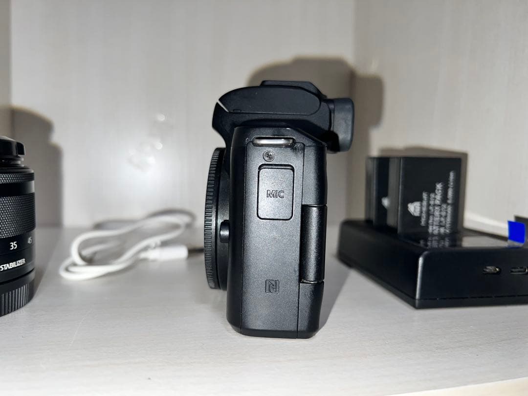 Canon EOS kiss M + 15-45mmレンズ付き