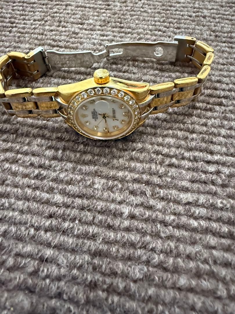 ノベルティ腕時計