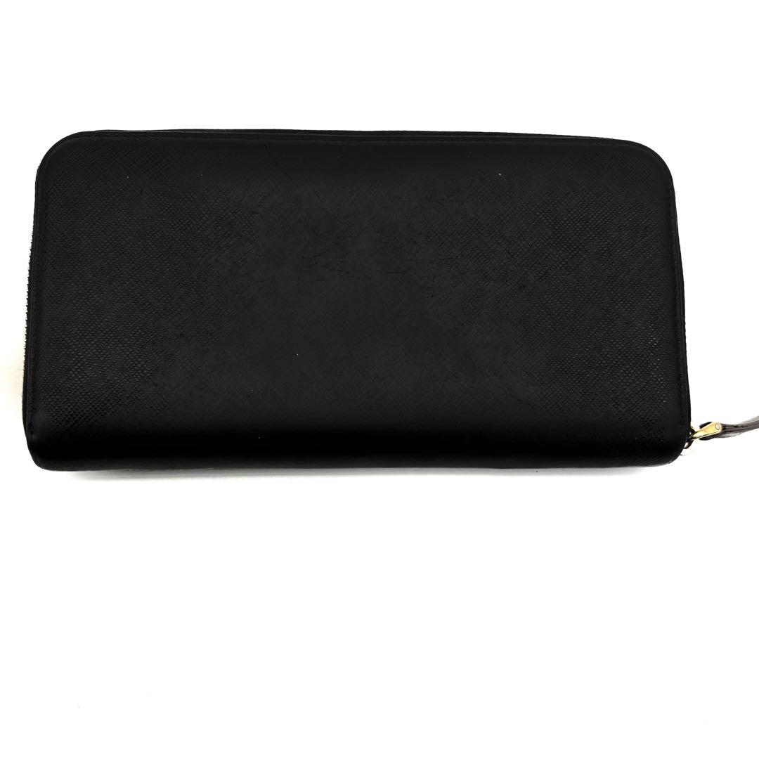 PRADA　三角ロゴ　サフィアーノレザー　ゴールド　ラウンドファスナー　黒