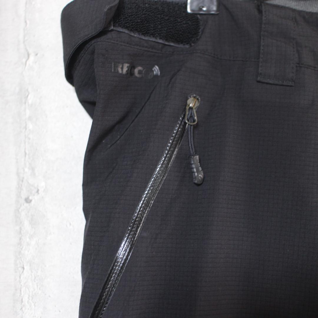 【最上級 高機能】３レイヤー SUMMIT【XL】ノースフェイス スノーパンツ