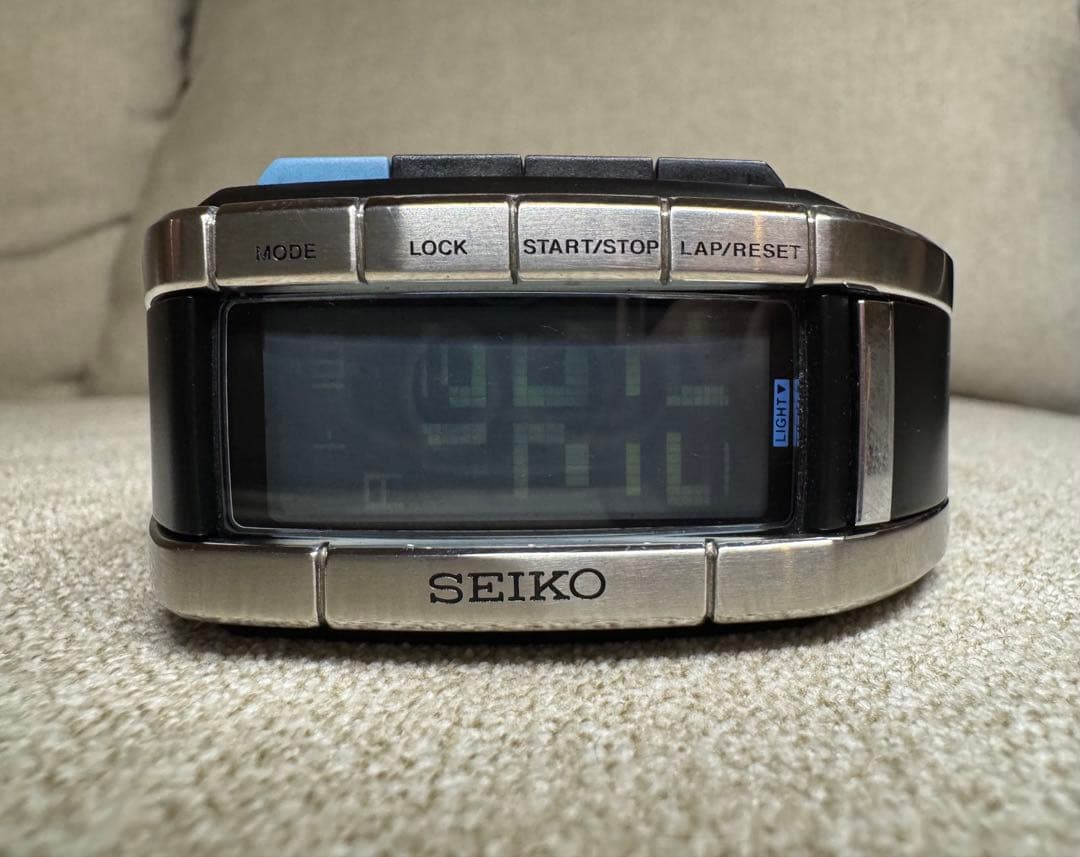 SEIKO ファイナルファンタジー　デジタル腕時計　レア