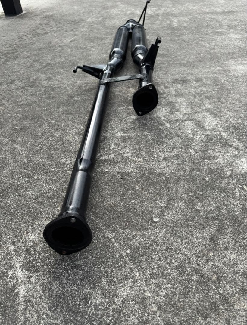 タンドラ　ワンオフマフラー　V8サウンド