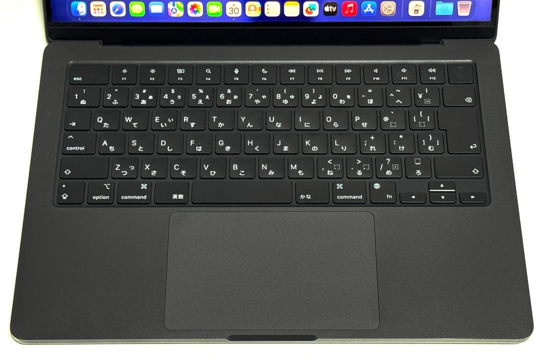 【美品】MacBook Pro M4 Max 64GB 2TB 保証2026/3
