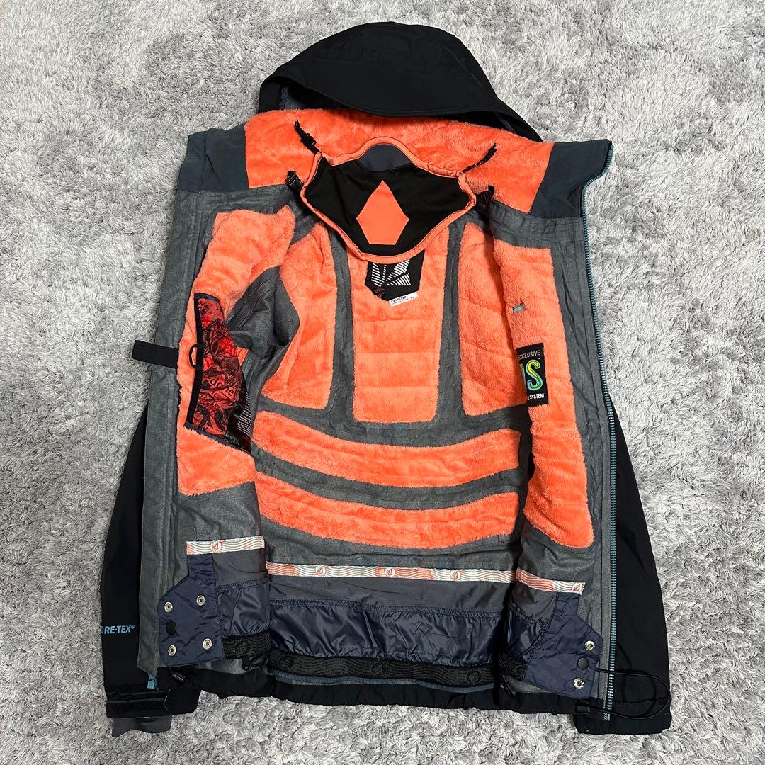 【超人気◎】VOLCOM　スノボジャケット　GORE-TEX　完売モデル◎