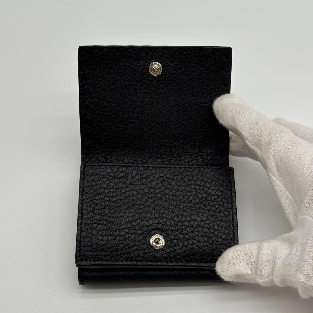 美品　フェンディ　三つ折り財布　セレリアウォレット　ブラック