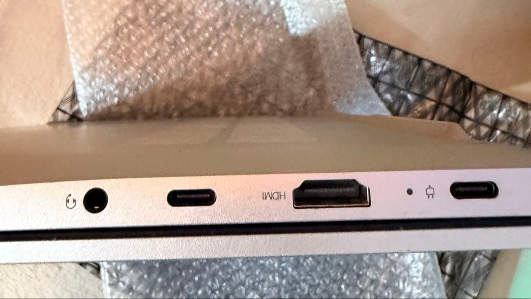 Lenovo IdeaPad 5 Pro 16ACH6 16インチ ノートPC