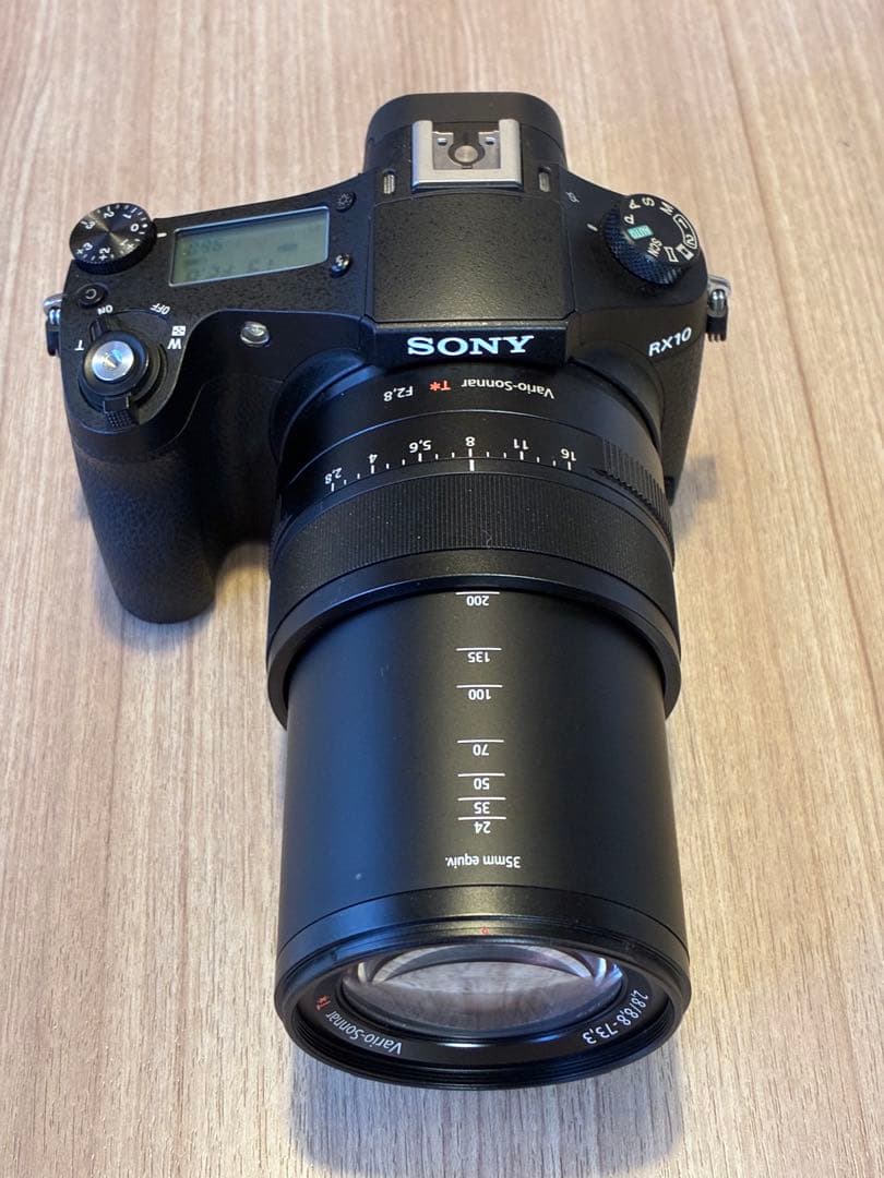 SONY サイバーショット　RX10