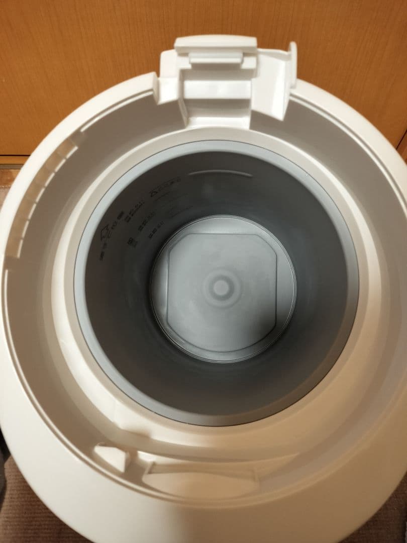 【数回使用】スチーム式加湿器 EE-RU50-WA ホワイト
