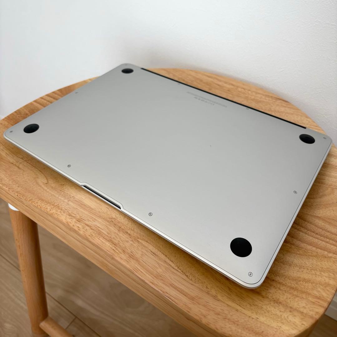 MacBook Air (13-inch, Early 2015)【ジャンク品】