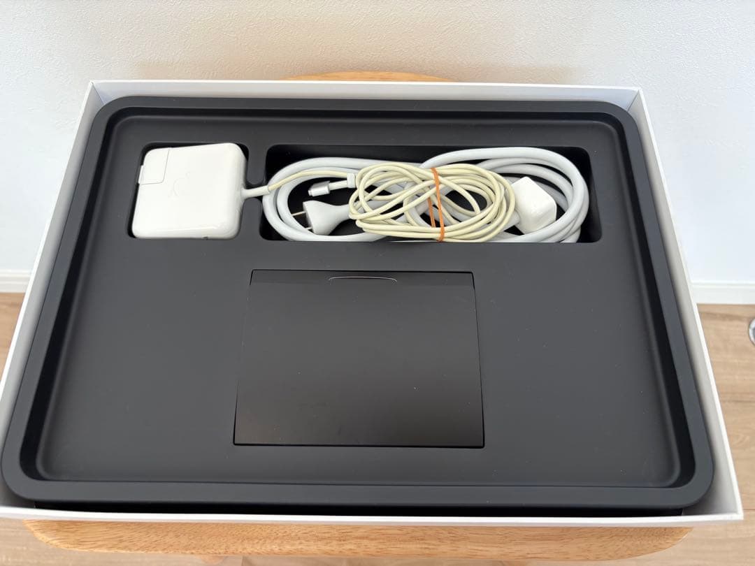 MacBook Air (13-inch, Early 2015)【ジャンク品】
