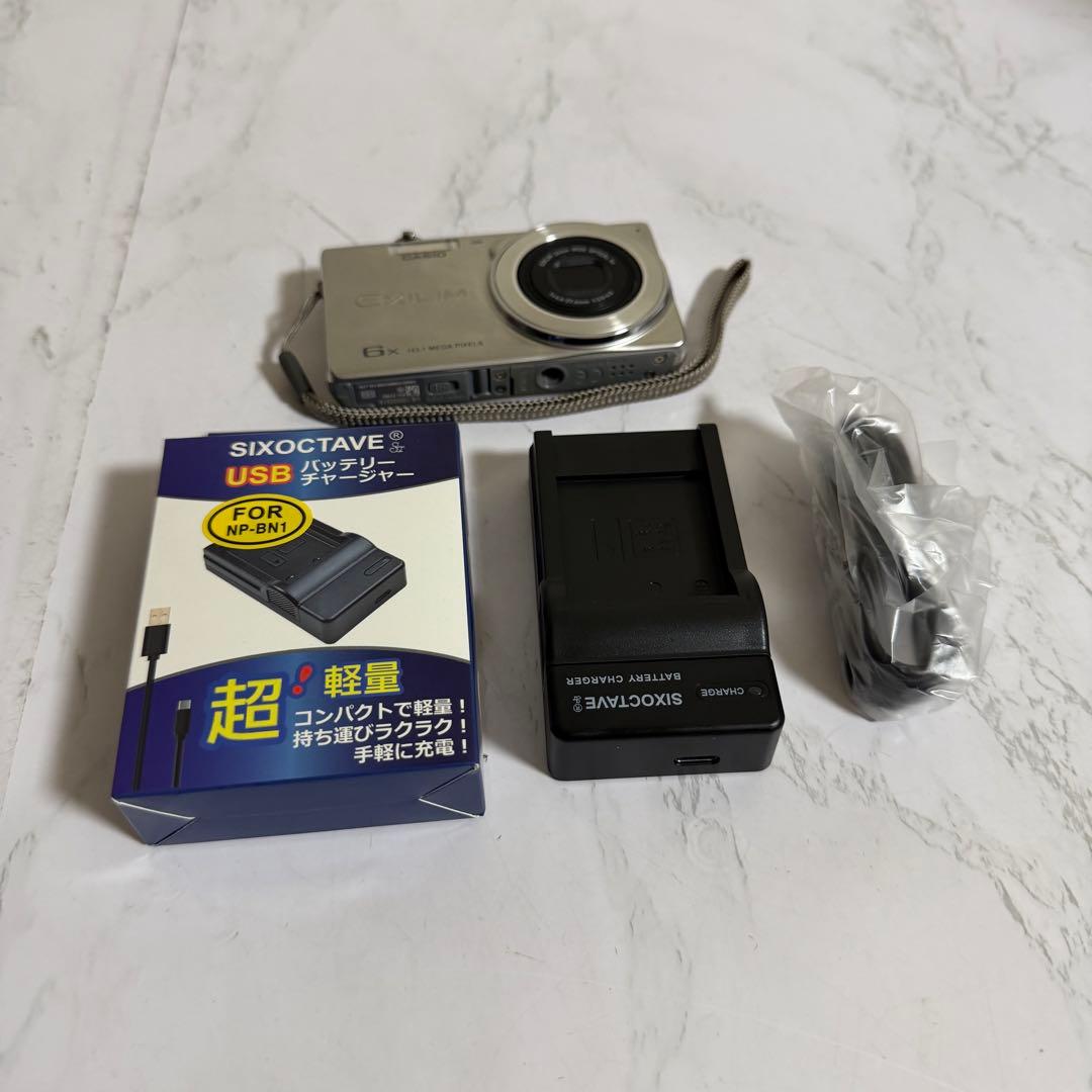 m3416 CASIO EXILIM EX-Z780 デジカメ シルバー