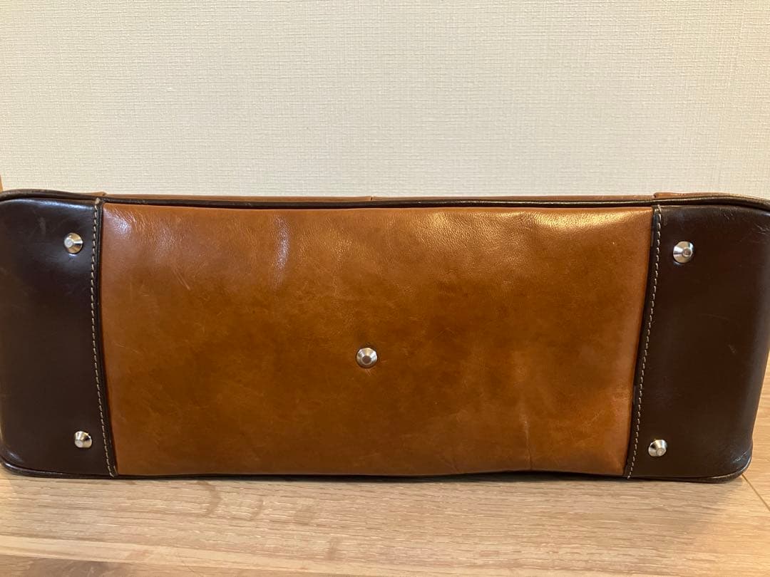 キーファーノイ　高級イタリアンレザー バッグ