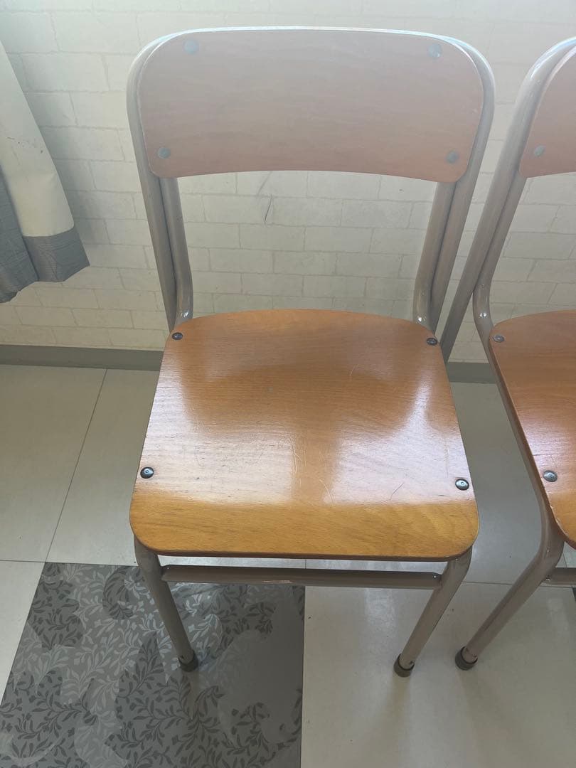 昭和レトロ 学校椅子 4脚セット 木製 スチール ビンテージ カフェ 会議用