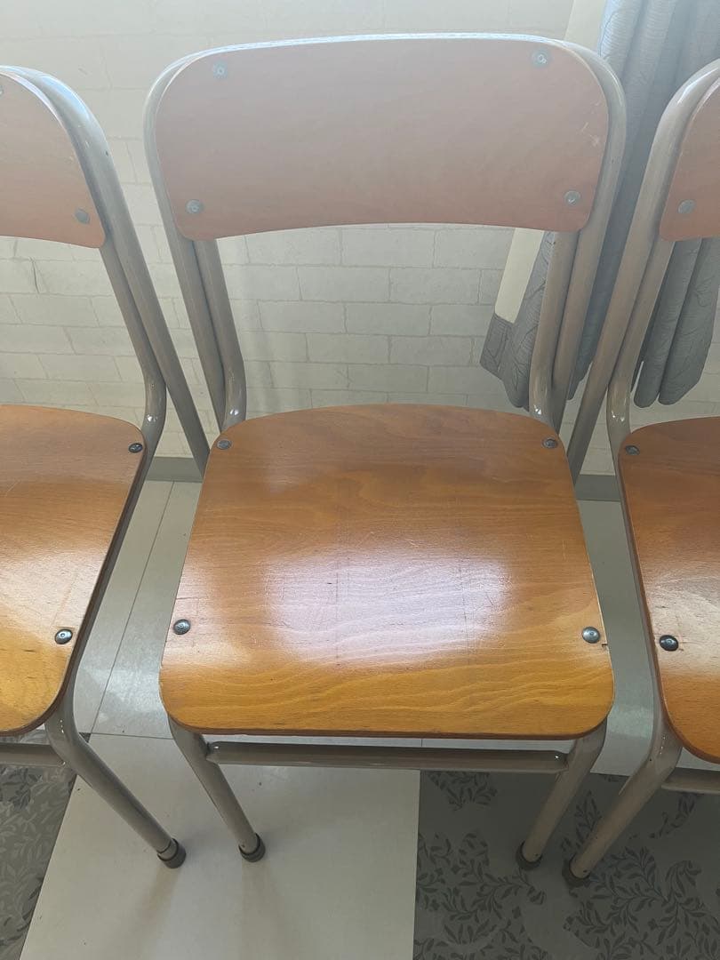 昭和レトロ 学校椅子 4脚セット 木製 スチール ビンテージ カフェ 会議用