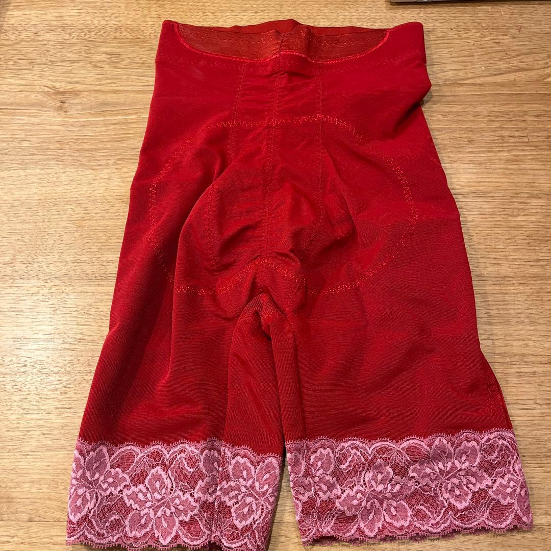 ほぼ新品！グラントイーワンズ ハイウエストガードル LOVE 64