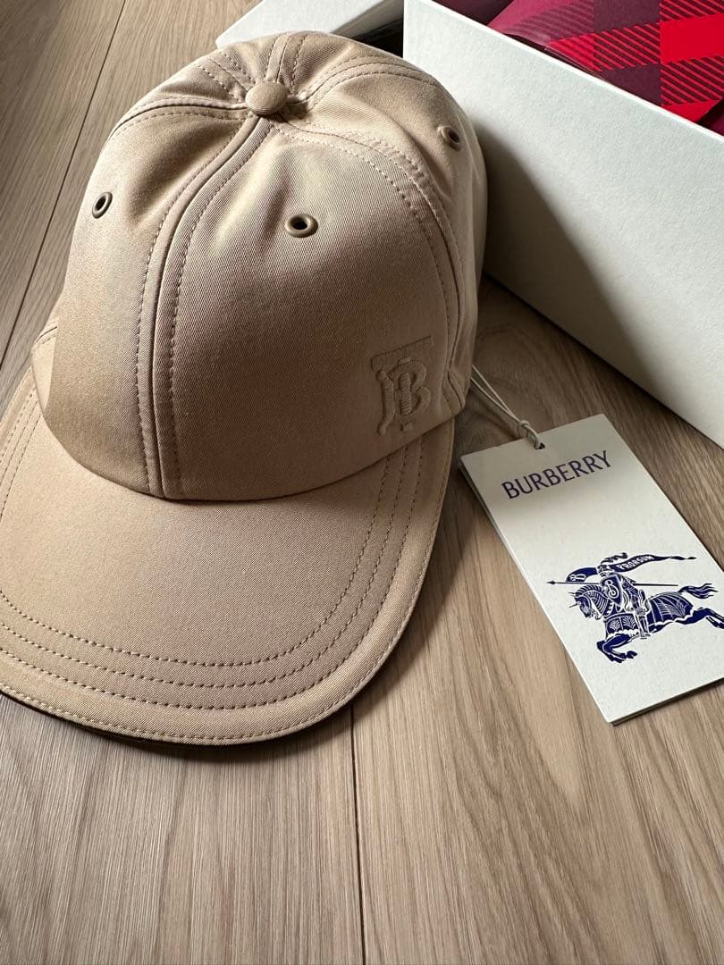 BURBERRY キャップ　ベージュ
