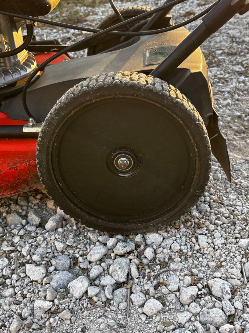 順次値下げ　愛知県　引取限定PLOW 自走式草刈機 WGC530