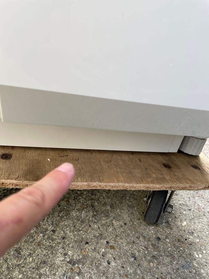 2025年製　半年のみ使用　TOSHIBA ドラム式洗濯機　TW-127XE4