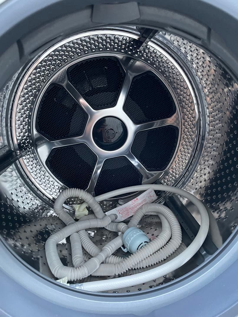 2025年製　半年のみ使用　TOSHIBA ドラム式洗濯機　TW-127XE4