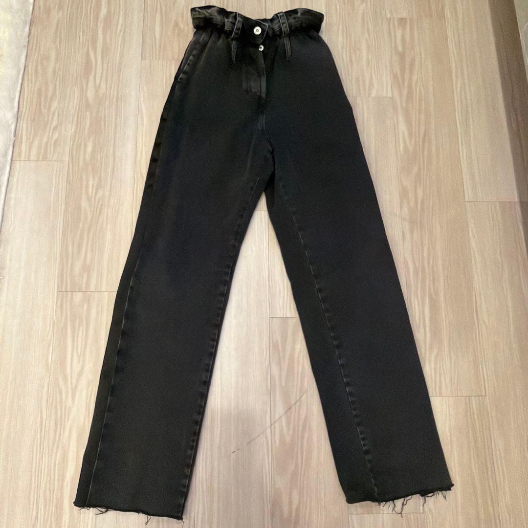 MIUMIU ブラックデニム