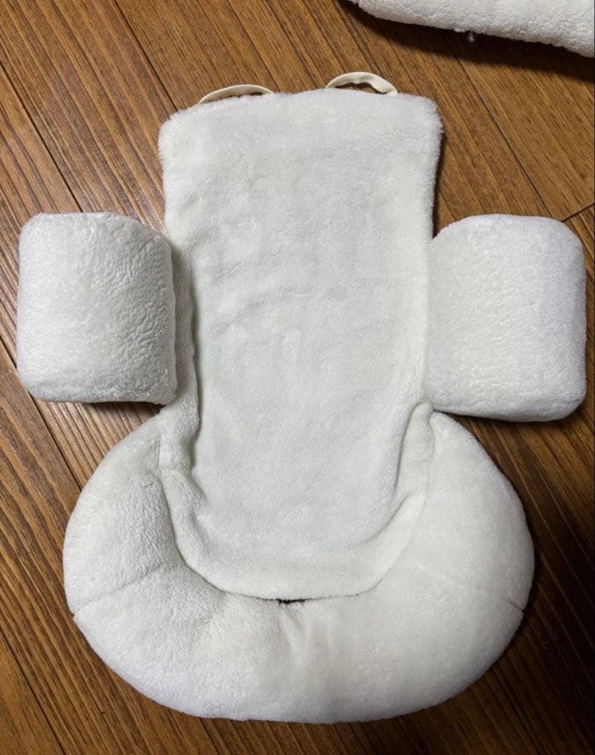 Combi AUTO SWING Bed EG ベージュ