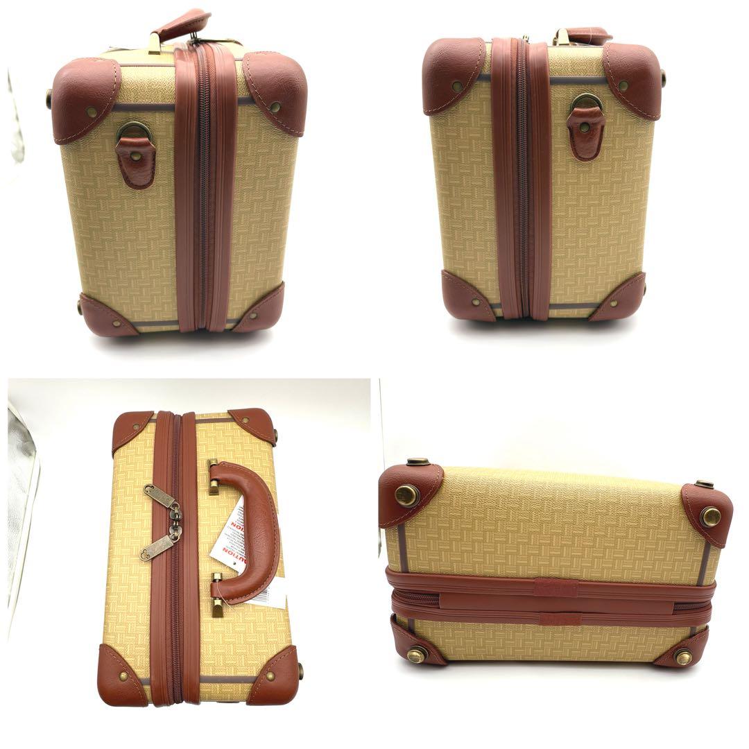 AULANI 新品・未使用　スーツケース　バッグ　コスメボックス
