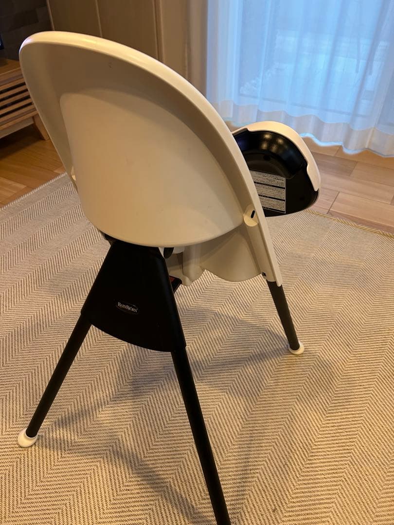 ベビービョルン　ベビー用ハイチェア　ハーネス無