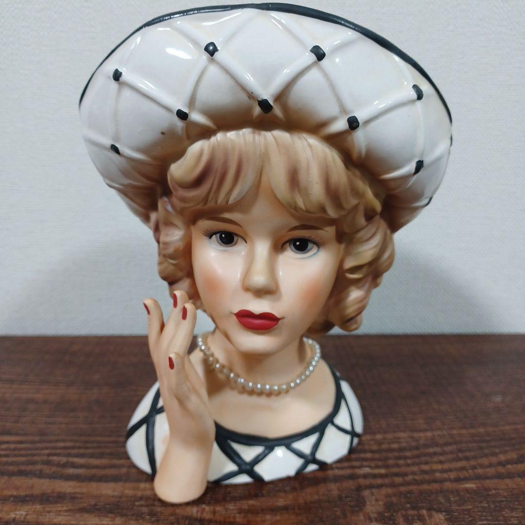 ビンテージ　レディヘッドベース　白い帽子を被った女性の陶器製の置物花瓶