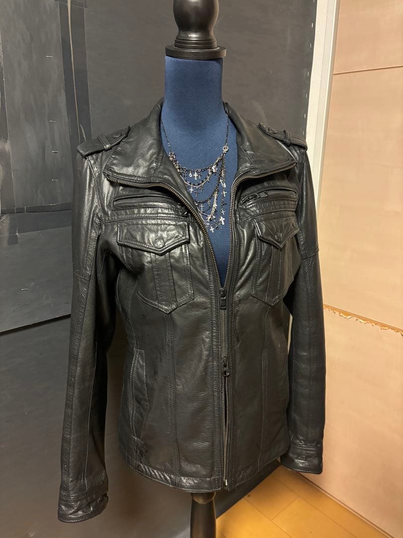 gunda ネックレス　V系　箱付き