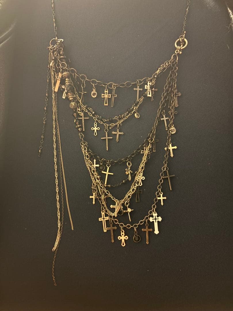 gunda ネックレス　V系　箱付き