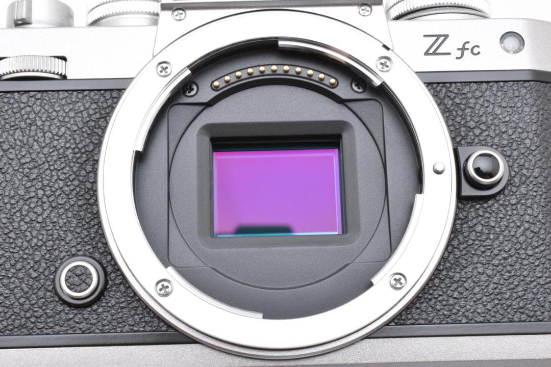 ショット数8985枚■美品■Nikon Z fc ボディ