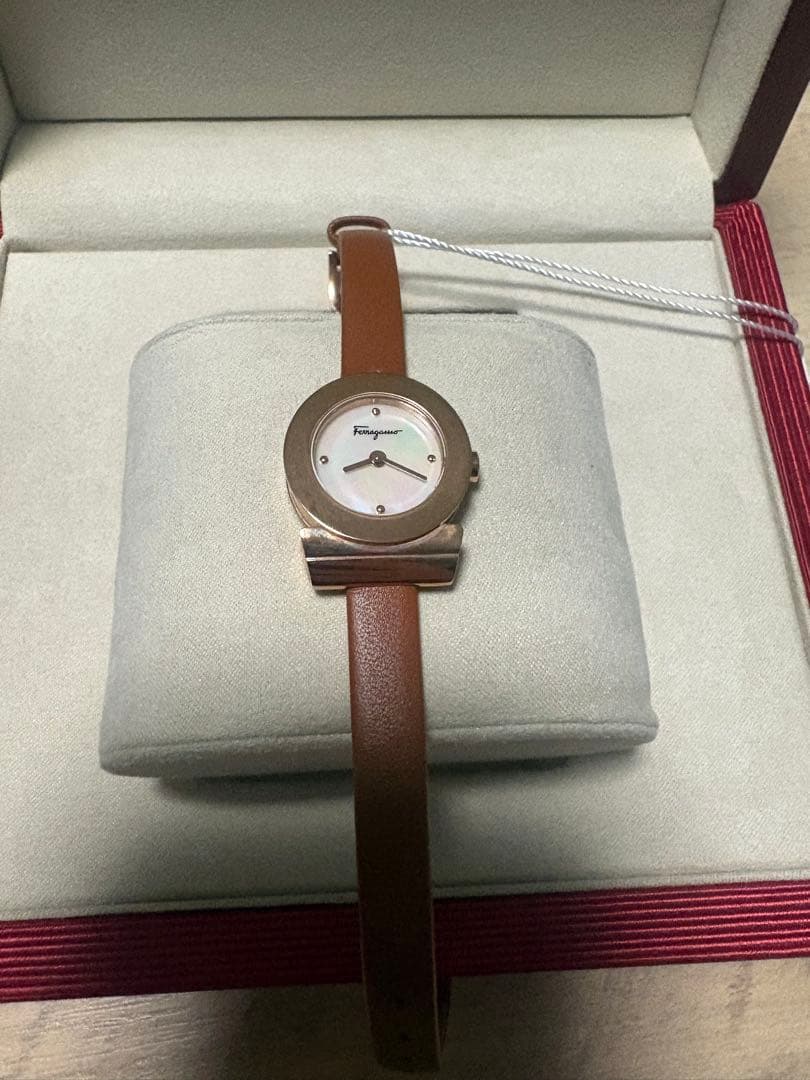 Salvatore Ferragamo サルヴァトーレ フェラガモ ガンチーニ