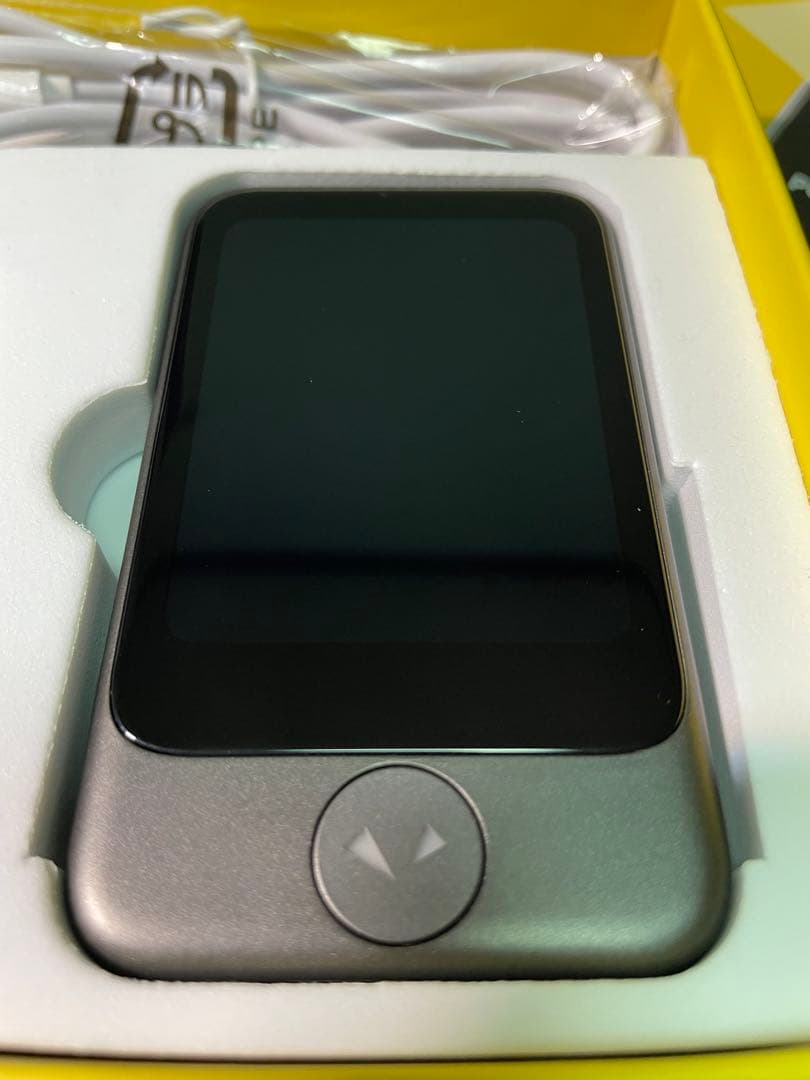 【美品】翻訳機POCKETALKポケトークS グローバル通信 ユーザー登録済