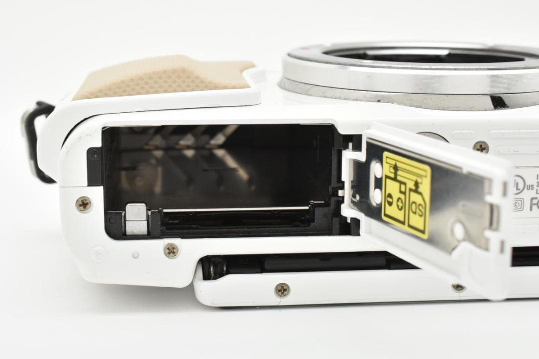 OLYMPUS E-PL5 ボディ オリンパス ミラーレス一眼 ホワイト