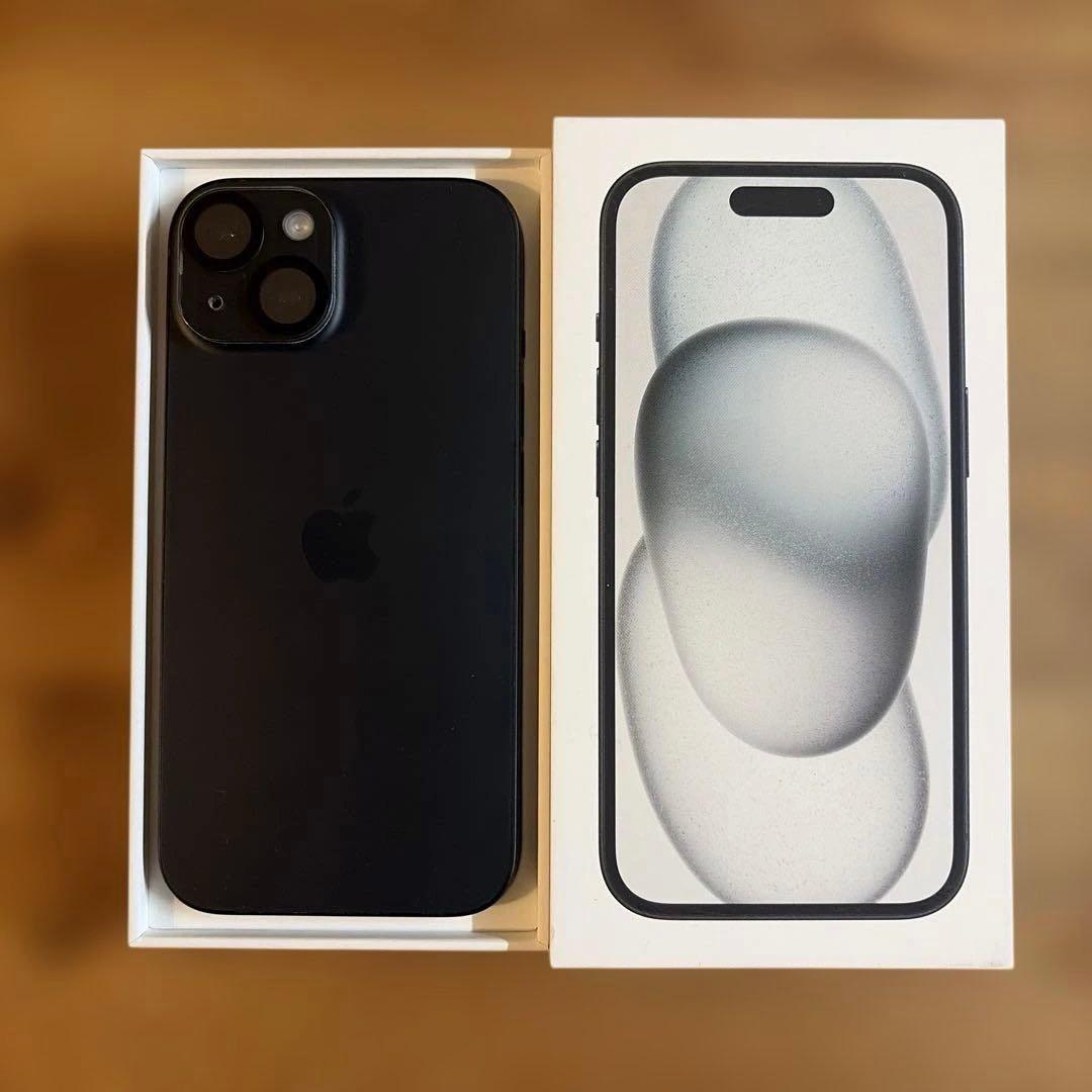 iPhone15 256GB SIMフリー 黒 90%