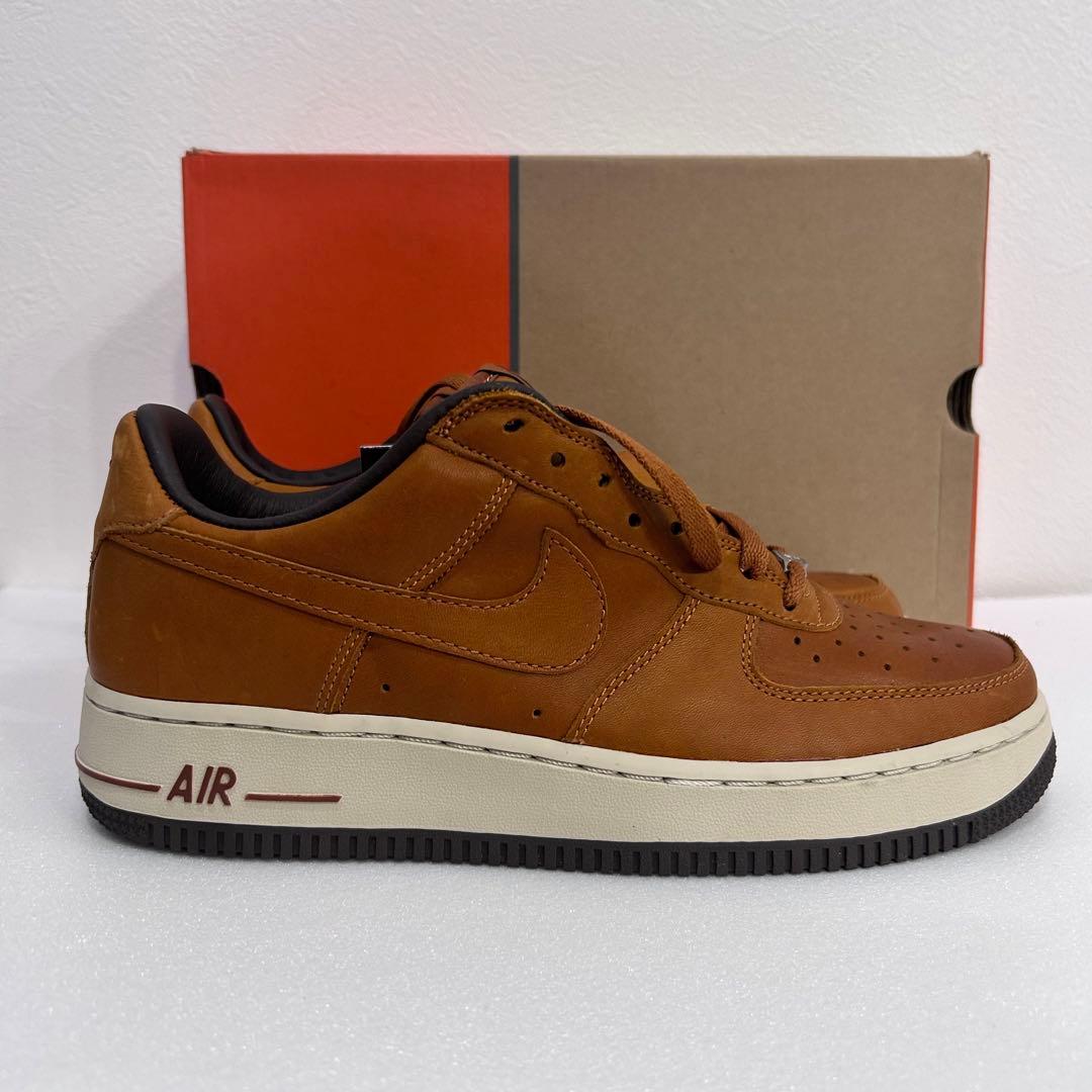 新品　AIR FORCE 1 LOW PREMIUM leather スニーカー