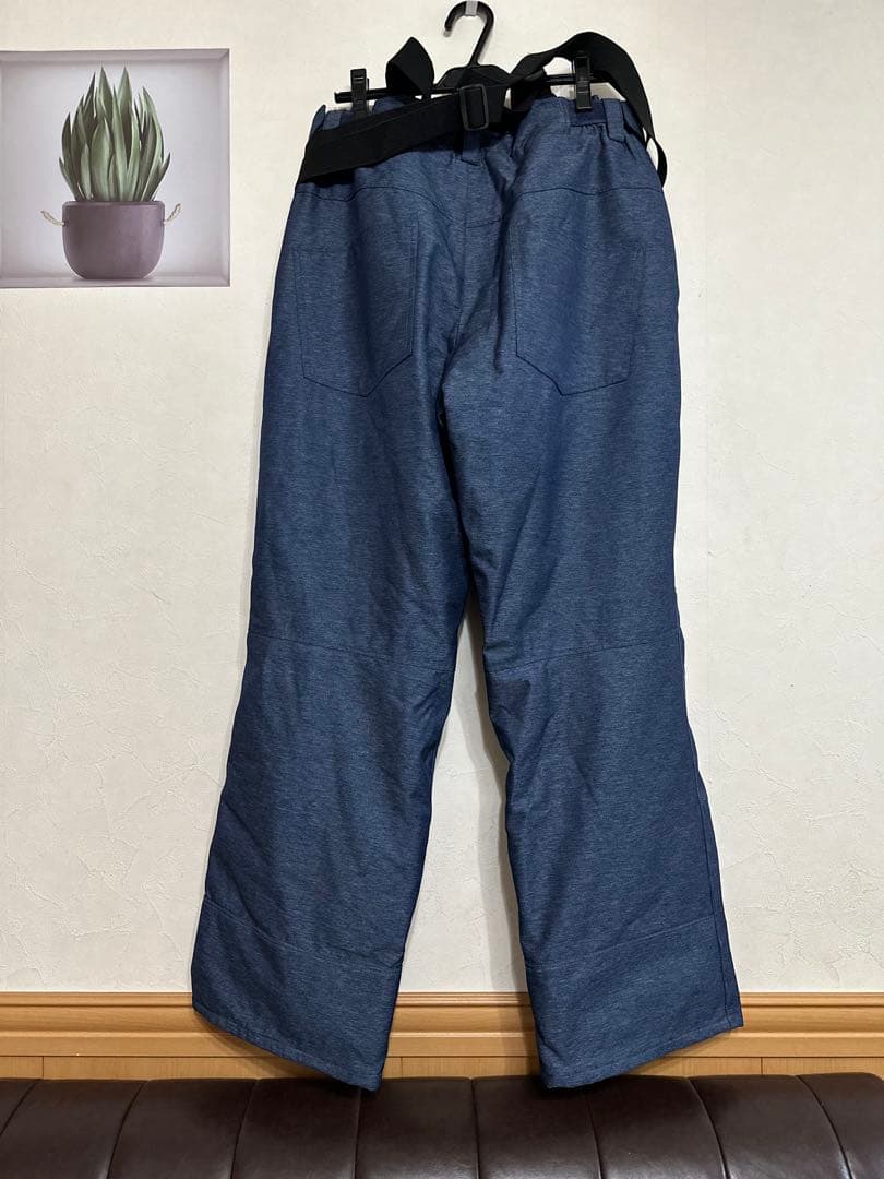 ONYONEスキースノボー雪山ウェア　上下セットメンズ身長180 LL？