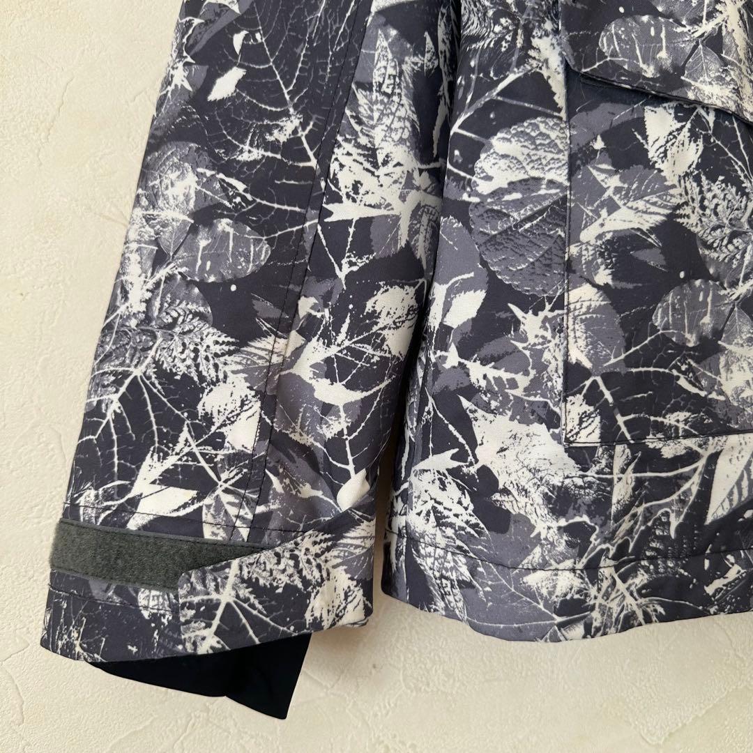 ONYONEスキースノボー雪山ウェア　上下セットメンズ身長180 LL？