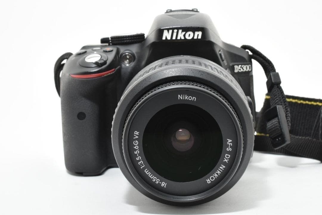 【大人気】 Nikon ニコン D5300 レンズキット デジタル一眼カメラ
