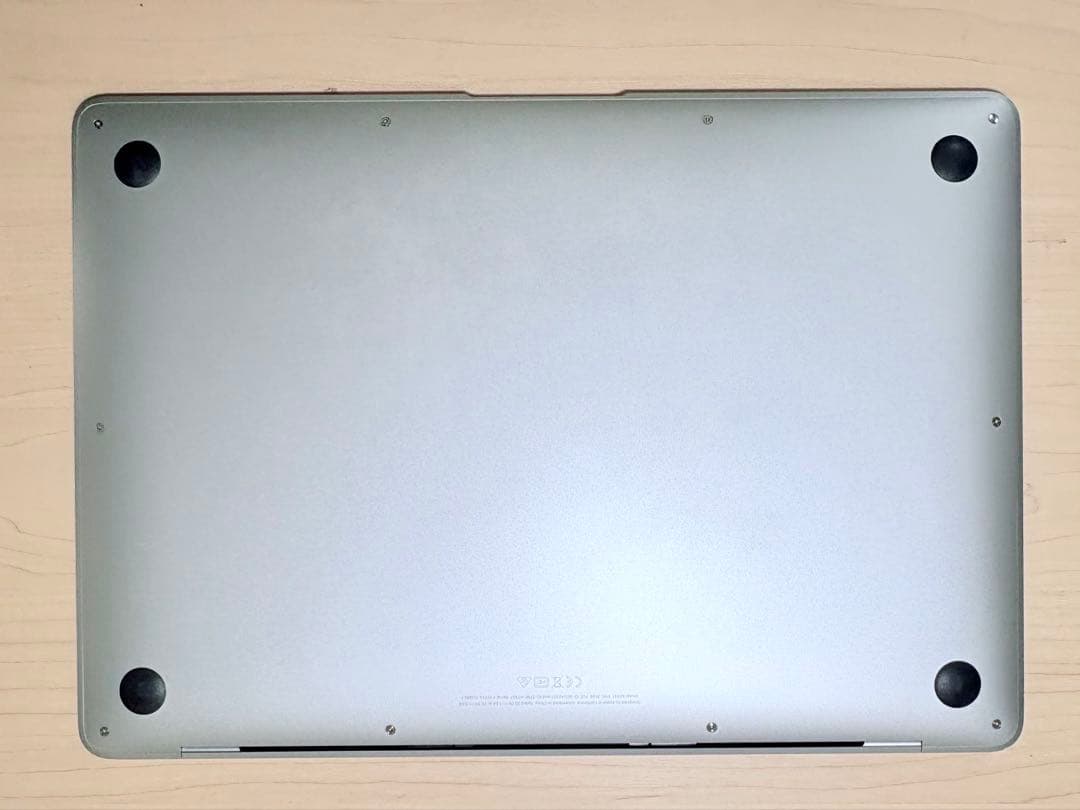 【付属品完備】 MacBook Air M1 シルバー　8GB / 256GB