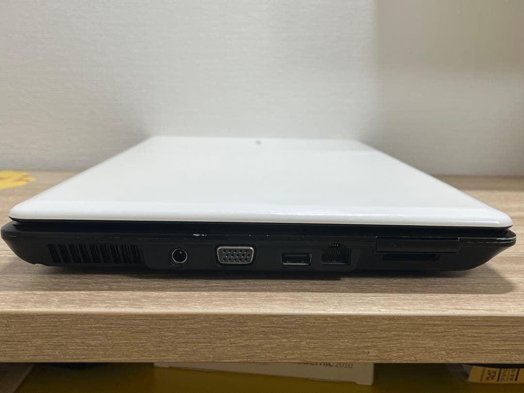 【Windowps XP/7】13.3型オールインワンノートPC【おまけ付き】