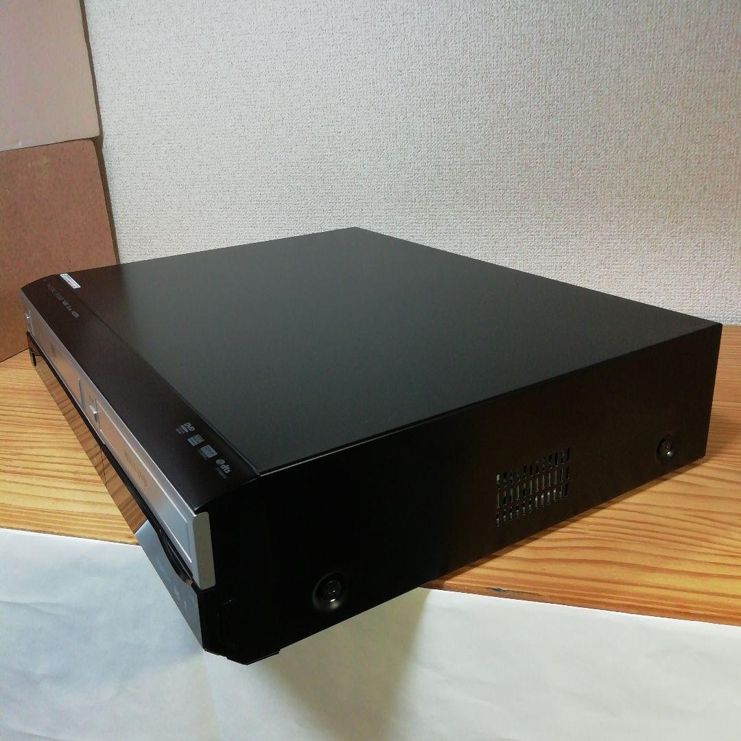Panasonic VHS/HDD/DVDレコーダー【DMR-XW200V】