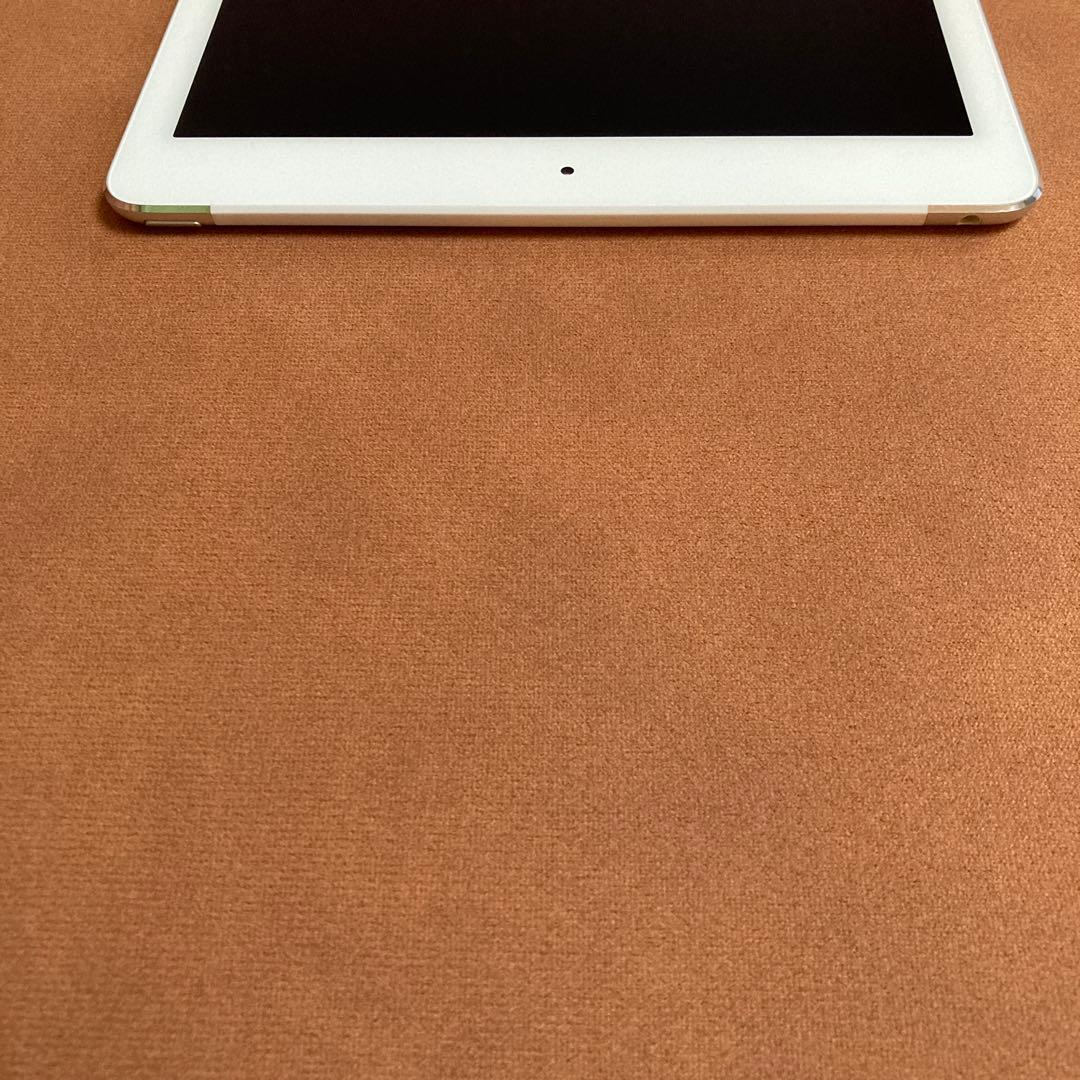 9978 電池ほぼ新品 iPad Air2 第2世代 16GB au