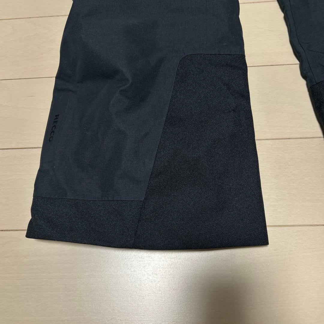 マウンテンハードウェア　GORE-TEX スノーボードウェア