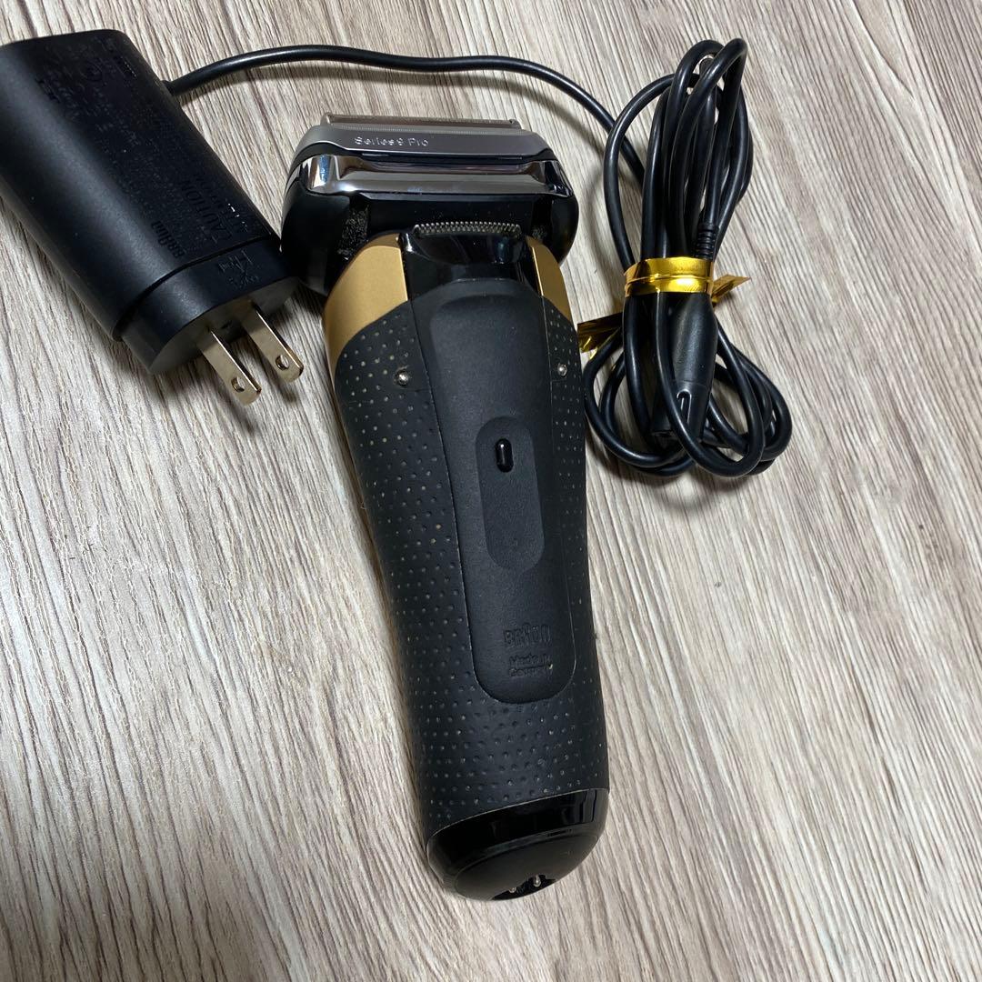 BRAUNシェイバー8・9