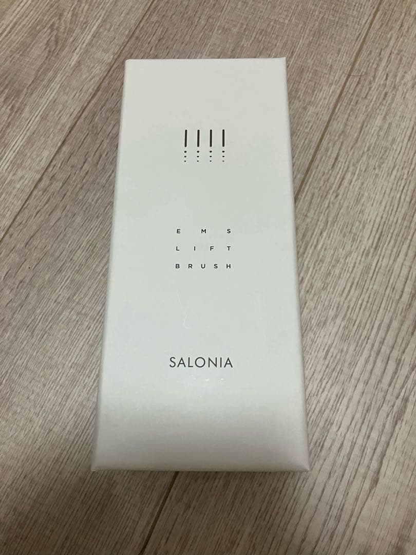 【サロニア】SALONIA EMS LIFT BRUSH シルバー