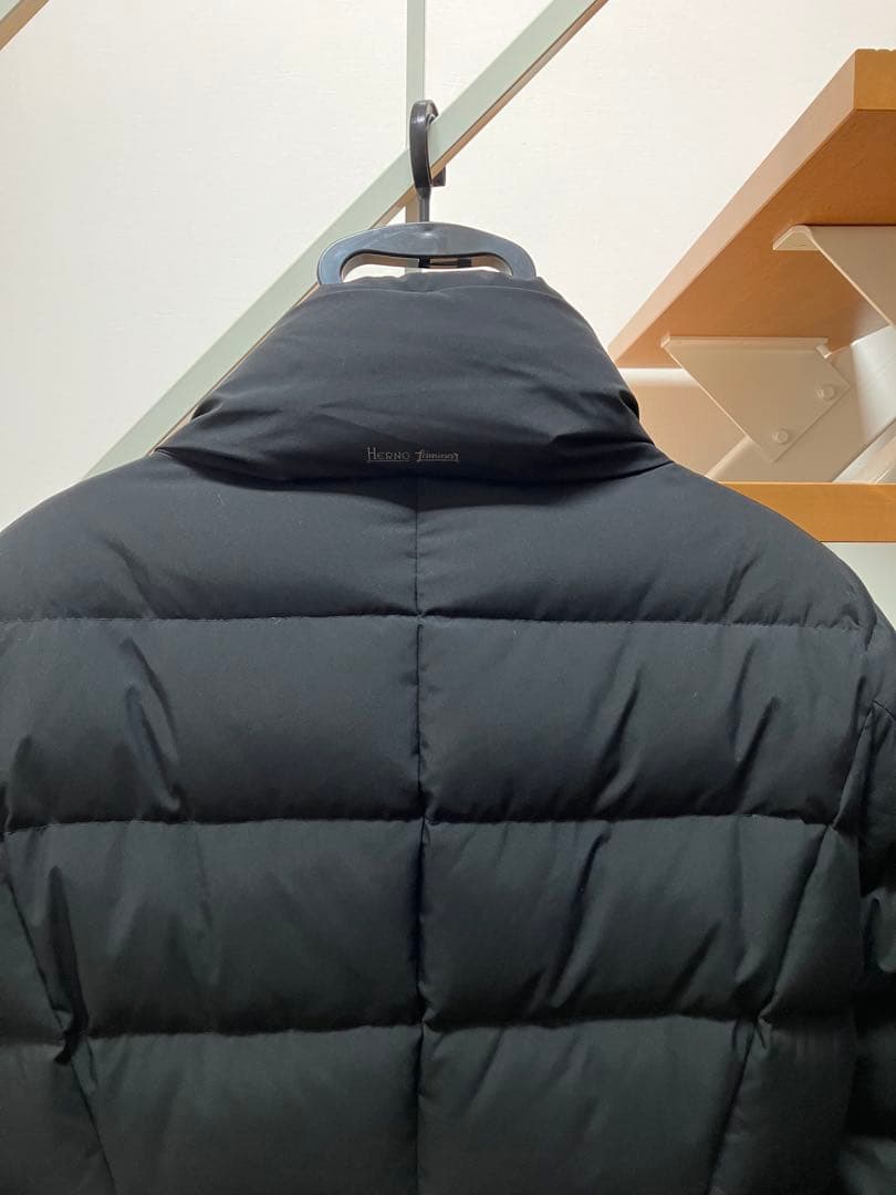 ヘルノ ラミナー ダウンコート ゴアウィンドストッパー 42